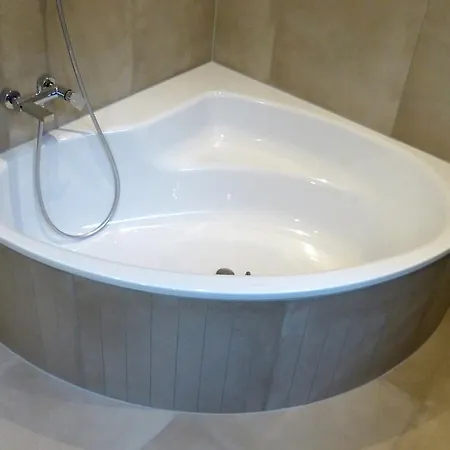 Le Charme Du Prieure Etoy